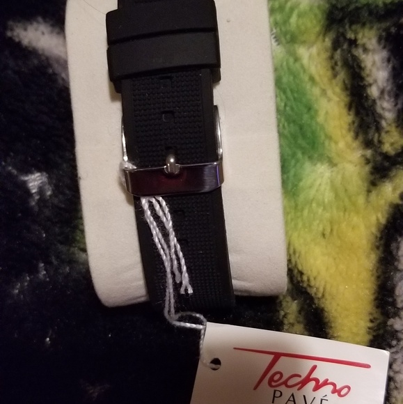 Watch - Picture 2 of 2